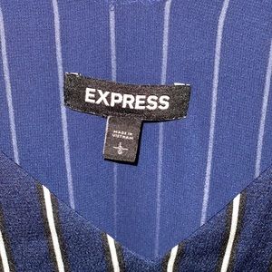 Express Tops - Express blouse Express Tops - Express blouse